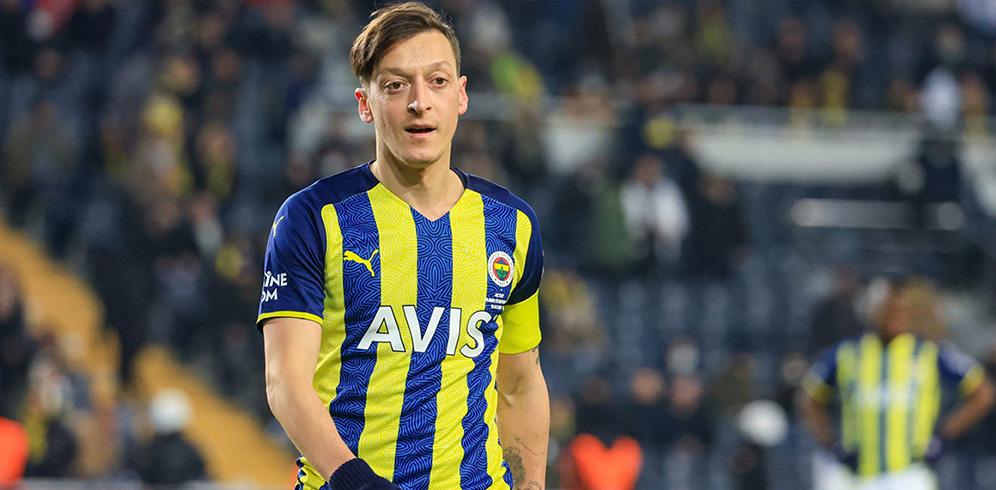 MESUT ÖZİL'DE GELİŞME